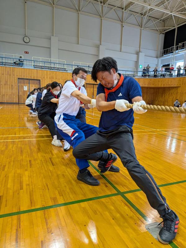 運動会と言えば、綱引き!!